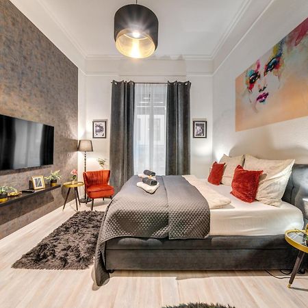 Apartament Sweet Dreams At Opera House Downtown Budapeszt Zewnętrze zdjęcie